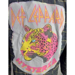 April 25th Flannels – Def Leppard Hysteria Goodfellow & Co | M | Ti_the_Artiste